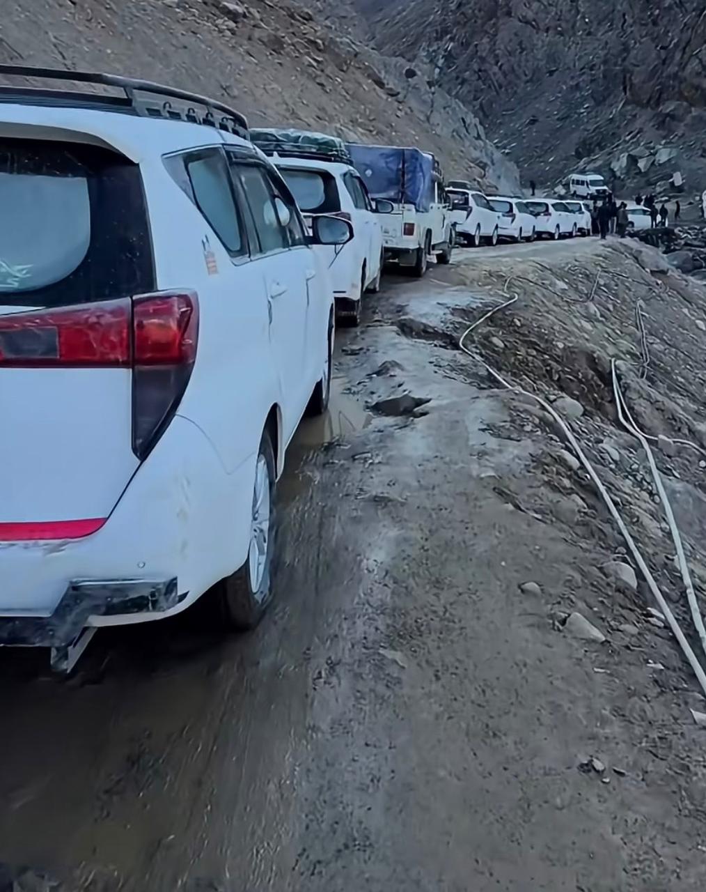 Chandratal Lake camping area